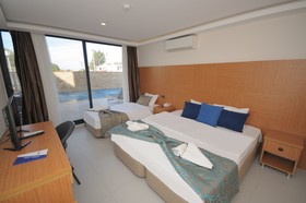 Saatli Hotel