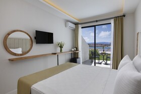 Enki Spinoza Thermal & Resort Hotel