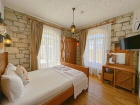 The Fountain Hotel