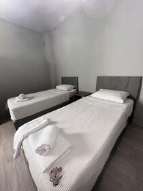 Viyana Otel