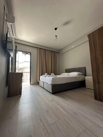 Viyana Otel