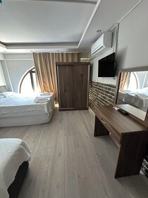 Viyana Otel