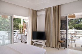Yaso's Suites