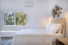 Yaso's Suites