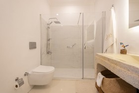 Yaso's Suites