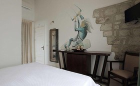1850 Hotel