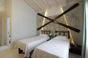 1850 Hotel