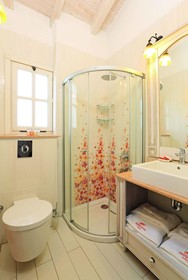 1850 Hotel