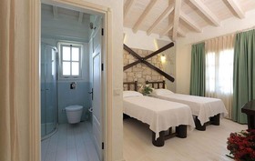 1850 Hotel
