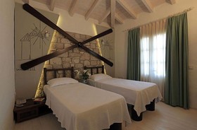 1850 Hotel