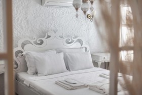 Alaçatl Alanur Otel