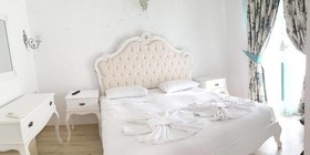 Alacati Eldoris Otel