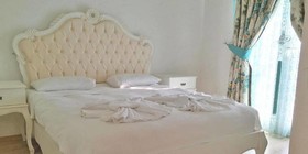 Alacati Eldoris Otel