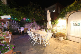 Imerek Tas Ev Otel