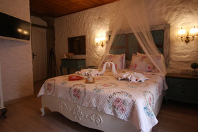 Imerek Tas Ev Otel