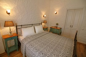 Kupina  Otel