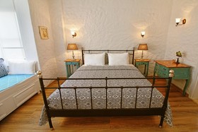 Kupina  Otel