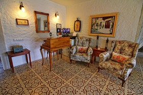 Kupina  Otel