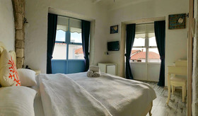 Maison D'Azur Boutique Hotel