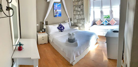 Maison D'Azur Boutique Hotel
