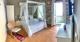 Maison D'Azur Boutique Hotel