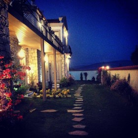 Yasemin Alacati Otel