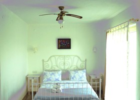 Yasemin Alacati Otel