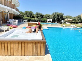 Alacati Barbarossa Hotel