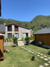 Kovan Bungalow