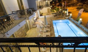 Datca Beyaz Ev Hotel