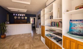 Datca Beyaz Ev Hotel