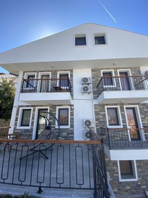 Duru Stone House