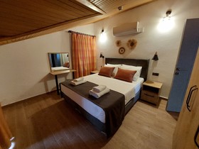 Duru Stone House