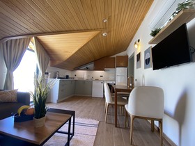 Duru Stone House