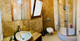 Villa MaVie