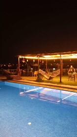 Bu Bungalow Hotel