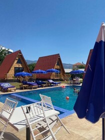 Noel Bungalov Cafe