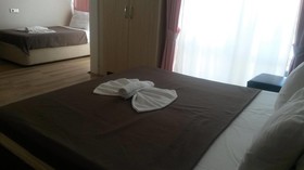 Winecity Boutique Hotel