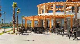 Aquasis De Luxe Resort & Spa