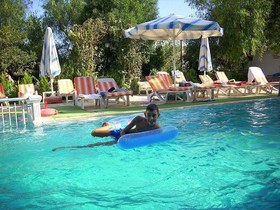 Golden Beach Hotel