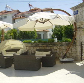 Seahorse Deluxe & Residences