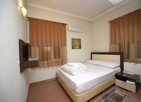 Zeybek Hotel