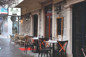 Feslegen Otel