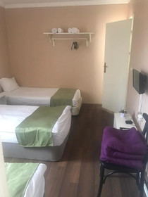 Feslegen Otel