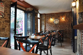 Feslegen Otel