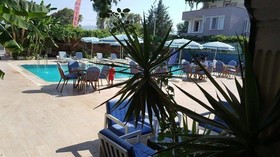 Garden Alis Hotel