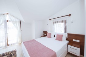 Aqua Marine Apartments