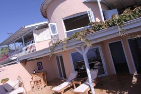 Beyaz Yunus Hotel