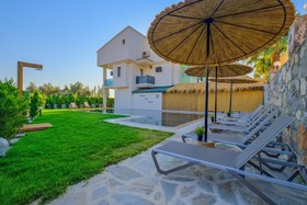 Ciello Suites Hotel