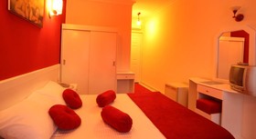 Destina Hotel